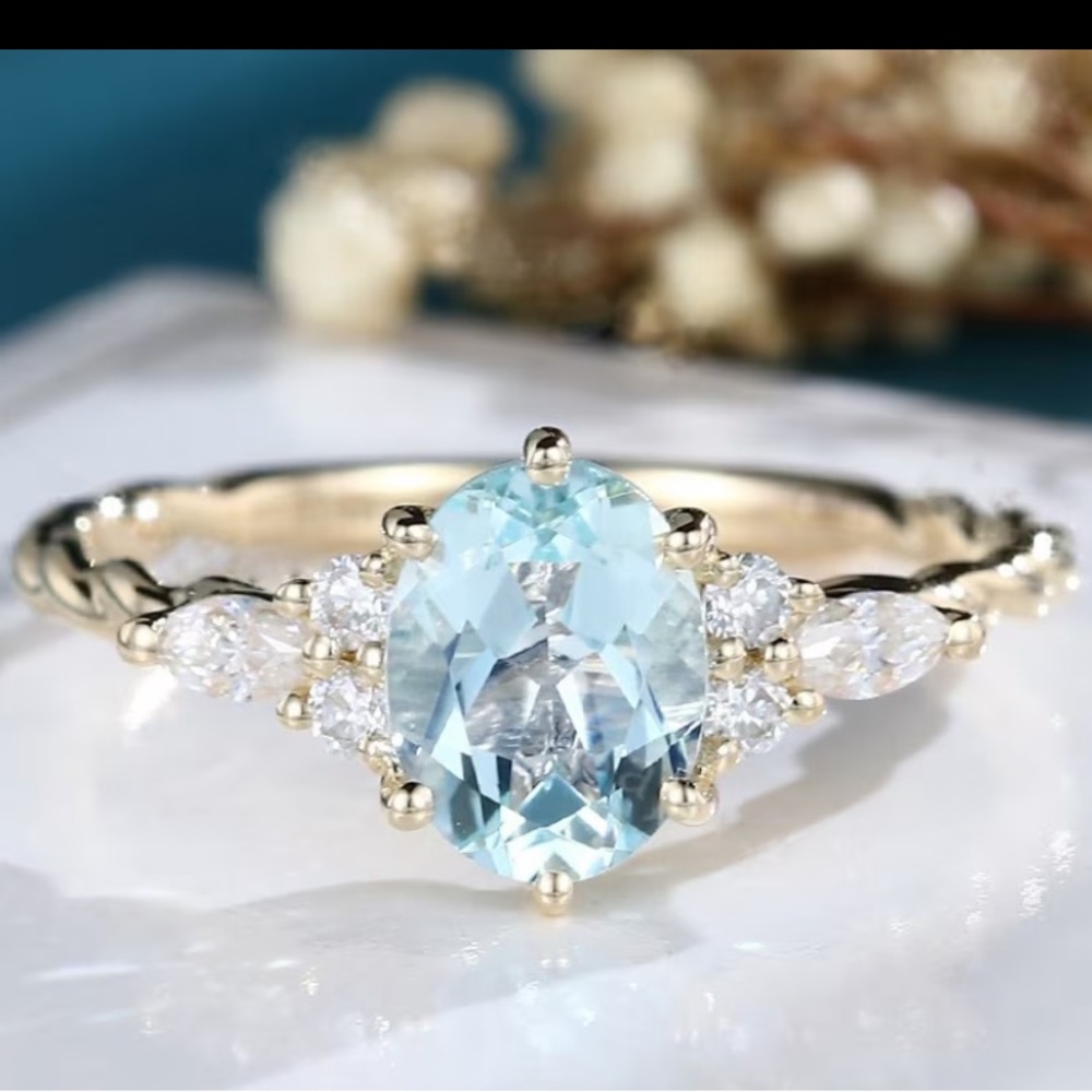 Aquamarine Oval Solitaire Ring in Yellow 14k Gold plated